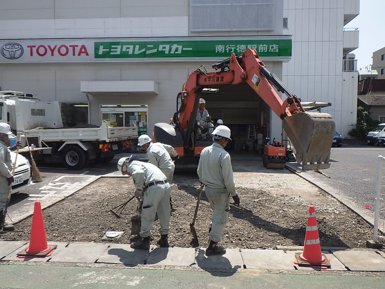 店舗の道路舗装